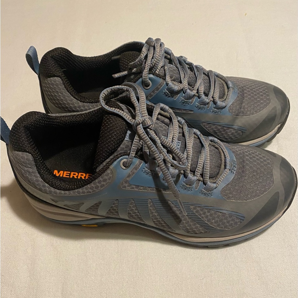 Merrell Women Siren Edge 3 Waterproof hiking shoes